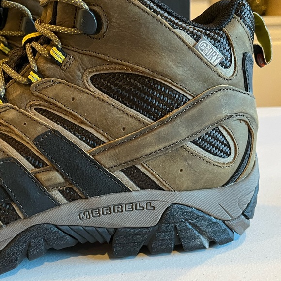 Men’s Merrell Reinforced Toe Bootd - Picture 2 of 8
